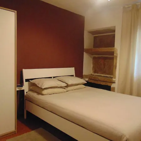 Casas Da Loureira - Casa Da Piscina E Batatas Ii Kır Evi *