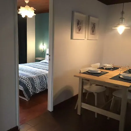 Gospodarstwo wiejskie Casas Da Loureira - Casa Da Piscina E Batatas Ii