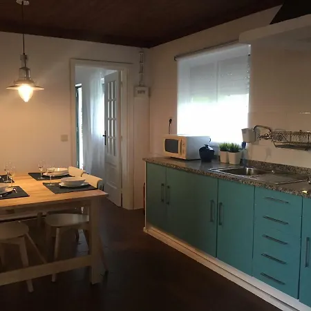 Casas Da Loureira - Casa Da Piscina E Batatas Ii *